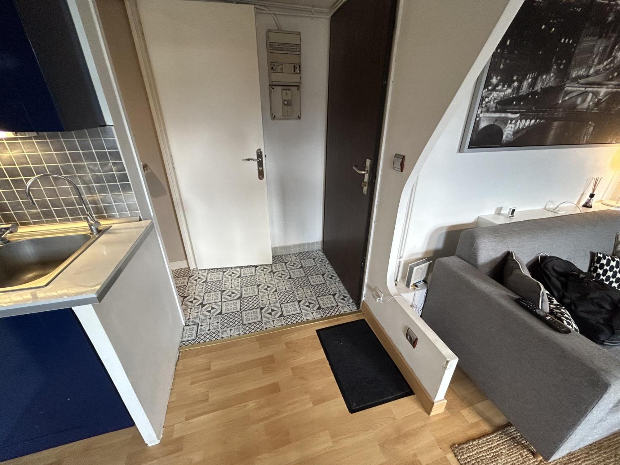 Duplex Cosy Flat - Hyper-Centre Senlis Apartment Senlis  Exterior photo